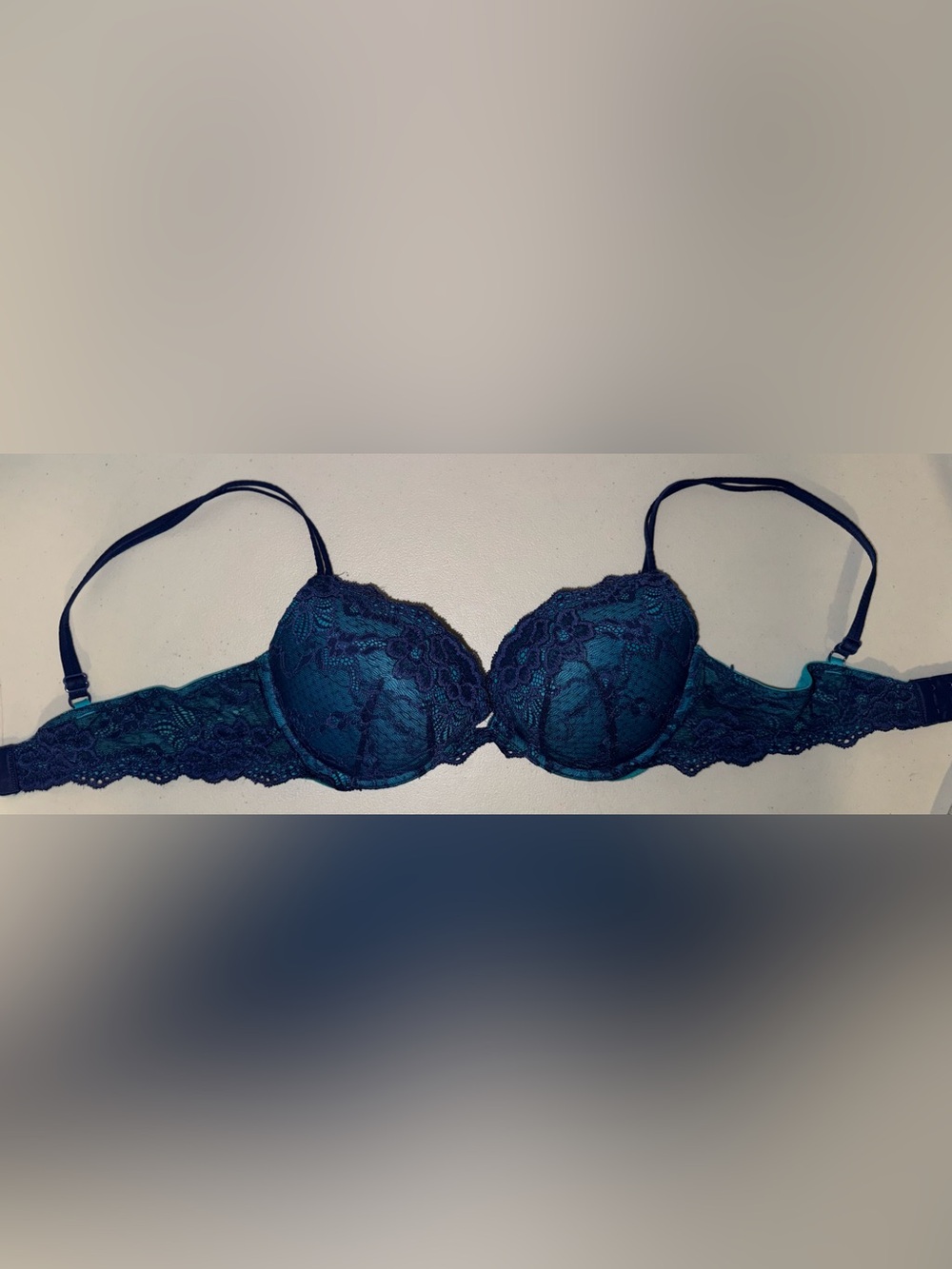 Victoria’s Secret Very Sexy Blue Lace Vintage Push-Up Bra 38B EEUC